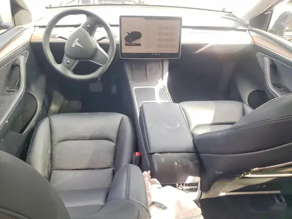 7SAYGDEDXPF956277 2023 TESLA MODEL Y - Image 8