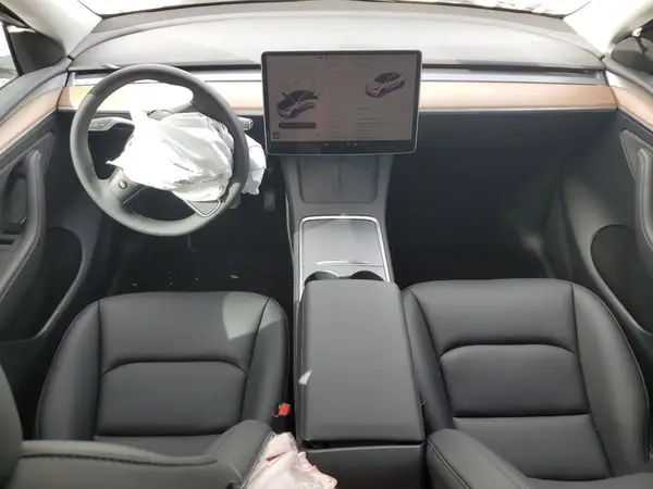 7SAYGDEDXPF966324 2023 TESLA MODEL Y - Image 8