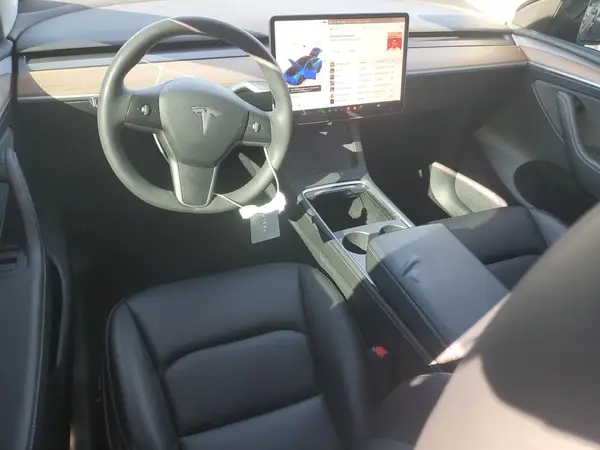 7SAYGDEDXPF969434 2023 TESLA MODEL Y - Image 8