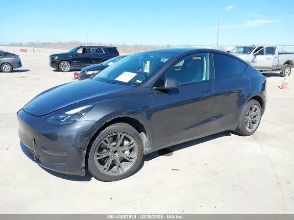 7SAYGDEDXRA299500 2024 TESLA MODEL Y - Image 2