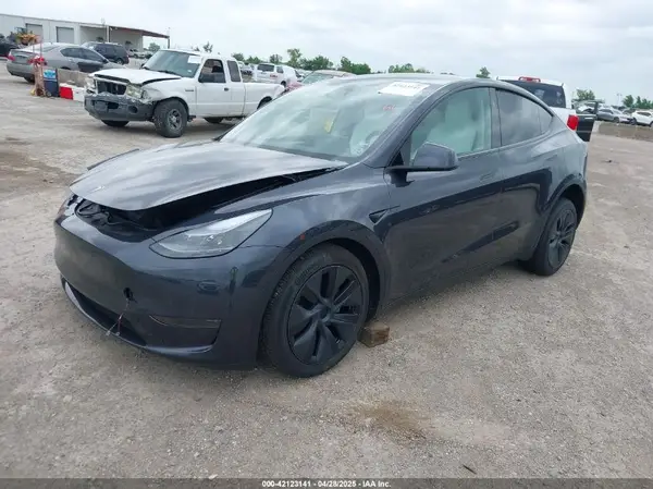 7SAYGDEDXRA307210 2024 TESLA MODEL Y - Image 2