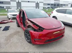 7SAYGDEDXRA311628 2024 TESLA MODEL Y