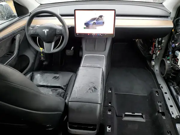 7SAYGDEDXRA319132 2024 TESLA MODEL Y - Image 8