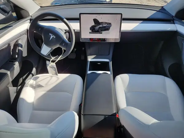 7SAYGDEDXRA328221 2024 TESLA MODEL Y - Image 8