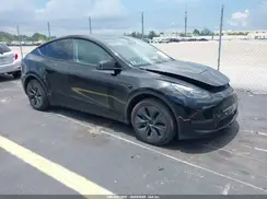 7SAYGDEDXRA329465 2024 TESLA MODEL Y