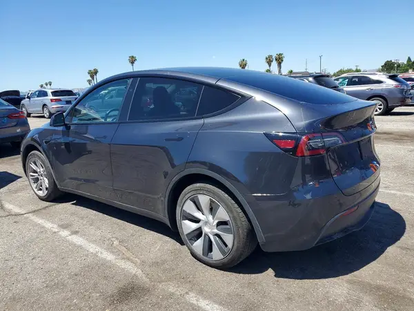 7SAYGDEDXRF002874 2024 TESLA MODEL Y - Image 2