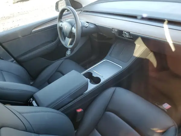 7SAYGDEDXRF019013 2024 TESLA MODEL Y - Image 8