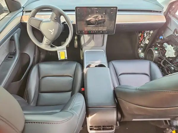 7SAYGDEDXRF037897 2024 TESLA MODEL Y - Image 8