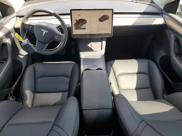 7SAYGDEDXRF039696 2024 TESLA MODEL Y - Image 8