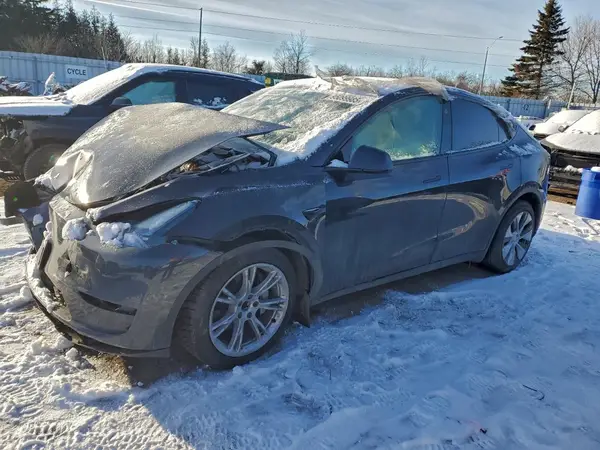 7SAYGDEDXRF043621 2024 TESLA MODEL Y - Image 1