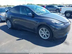 7SAYGDEDXRF050391 2024 TESLA MODEL Y