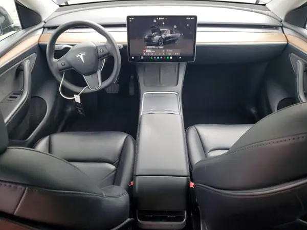 7SAYGDEDXRF057342 2024 TESLA MODEL Y - Image 8