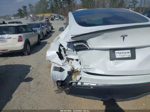 2024 TESLA MODEL Y auction photo 6