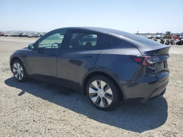7SAYGDEDXRF095167 2024 TESLA MODEL Y - Image 2