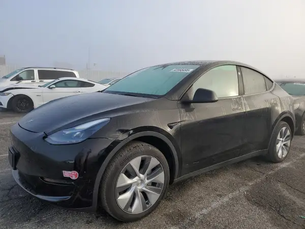 7SAYGDEDXRF095850 2024 TESLA MODEL Y - Image 1