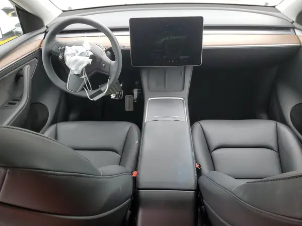 7SAYGDEDXRF104806 2024 TESLA MODEL Y - Image 8