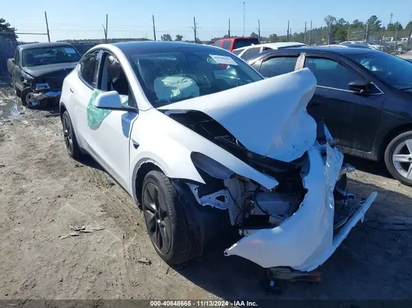 7SAYGDEDXRF111707 2024 TESLA MODEL Y - Image 1