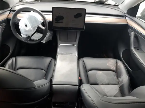 7SAYGDEDXRF120178 2024 TESLA MODEL Y - Image 8