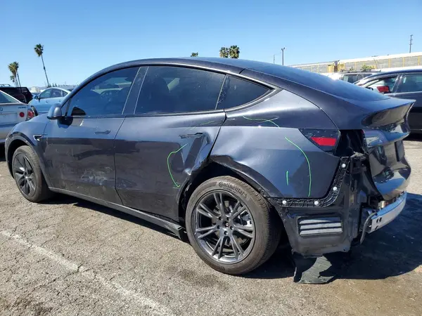 7SAYGDEDXRF123355 2024 TESLA MODEL Y - Image 2