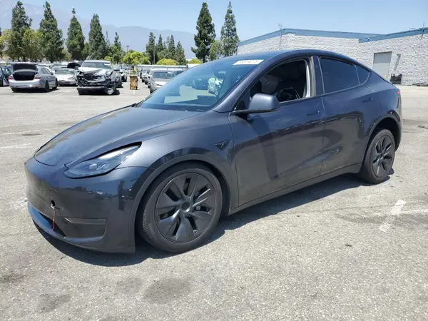 7SAYGDEDXRF163967 2024 TESLA MODEL Y - Image 1