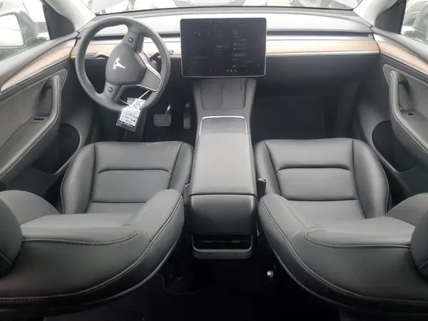7SAYGDEDXRF177609 2024 TESLA MODEL Y - Image 8