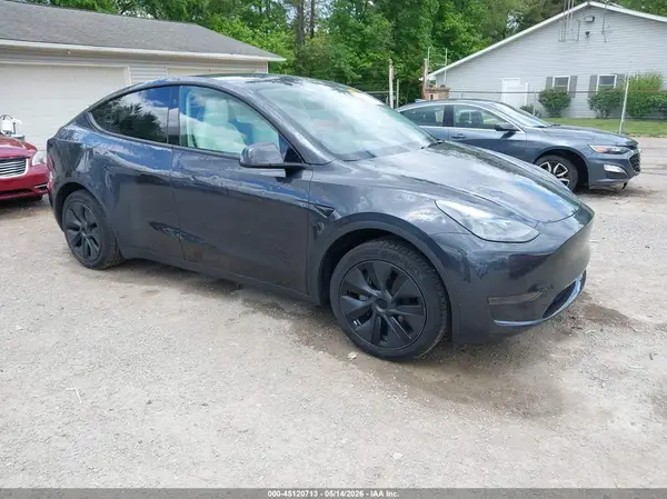 7SAYGDEDXRF185628 2024 TESLA MODEL Y - Image 1