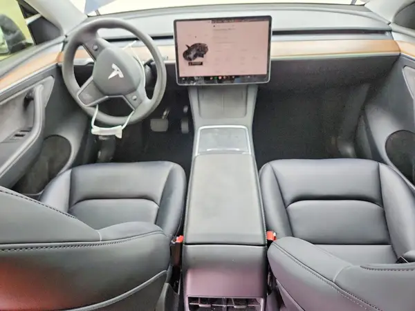 7SAYGDEDXRF190652 2024 TESLA MODEL Y - Image 8