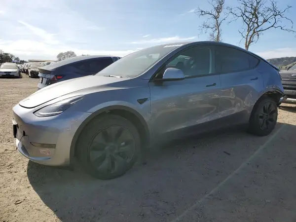 7SAYGDEDXRF194622 2024 TESLA MODEL Y - Image 1