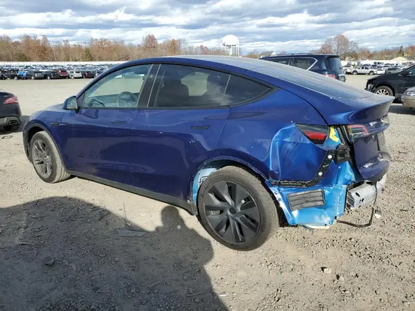 7SAYGDEDXRF208826 2024 TESLA MODEL Y - Image 2