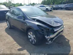 7SAYGDEDXRF992151 2024 TESLA MODEL Y