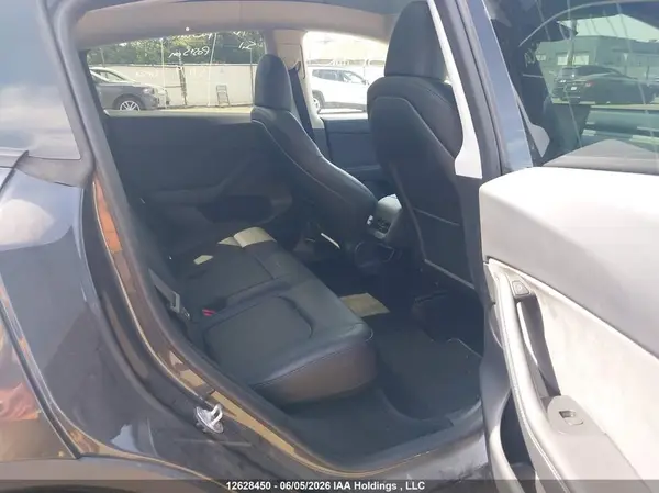7SAYGDEDXRF992151 2024 TESLA MODEL Y - Image 8