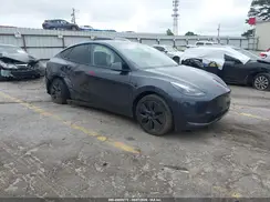 7SAYGDEDXSA342383 2025 TESLA MODEL Y