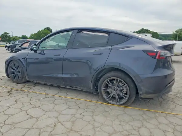 7SAYGDEDXSA349611 2025 TESLA MODEL Y - Image 2