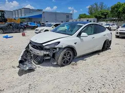 7SAYGDEDXSF267929 2025 TESLA MODEL Y