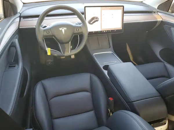7SAYGDEDXSF276534 2025 TESLA MODEL Y - Image 8