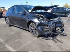 7SAYGDEDXSF315686 2025 TESLA MODEL Y