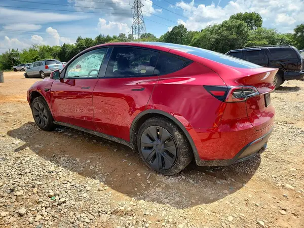 7SAYGDEDXSF318720 2025 TESLA MODEL Y - Image 2