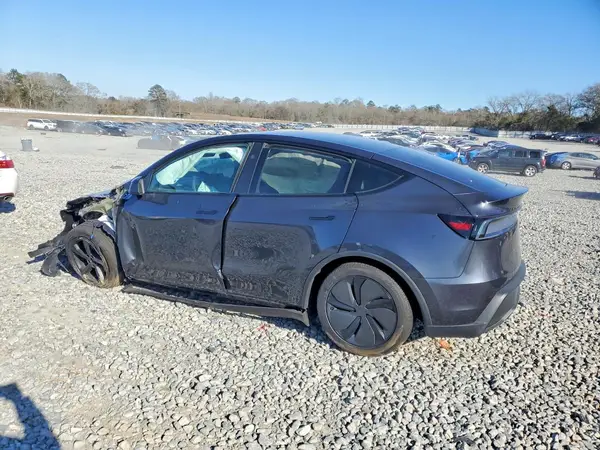 7SAYGDEDXTA417424 2026 TESLA MODEL Y - Image 2