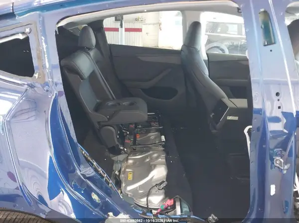7SAYGDEDXTA427709 2026 TESLA MODEL Y - Image 8