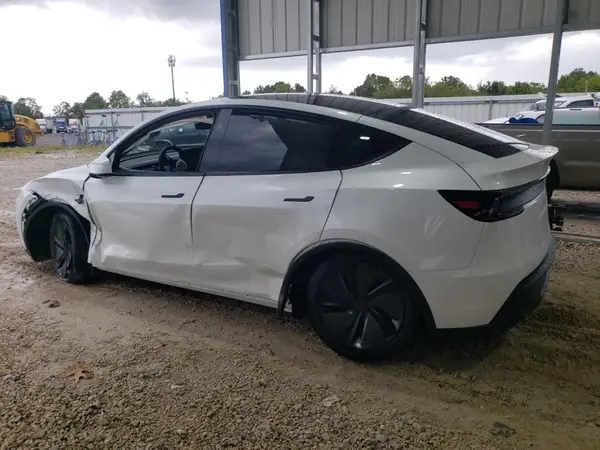 7SAYGDEDXTA429279 2026 TESLA MODEL Y - Image 2