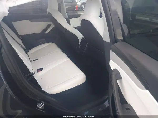 7SAYGDEDXTA440704 2026 TESLA MODEL Y - Image 8