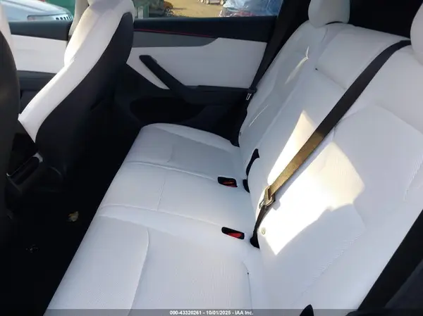 7SAYGDEDXTA454991 2026 TESLA MODEL Y - Image 8
