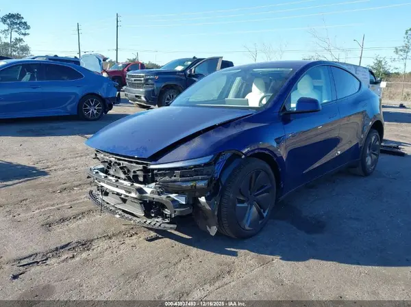 7SAYGDEDXTA457065 2026 TESLA MODEL Y - Image 2