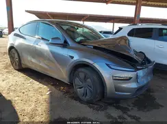 7SAYGDEDXTA463657 2026 TESLA MODEL Y