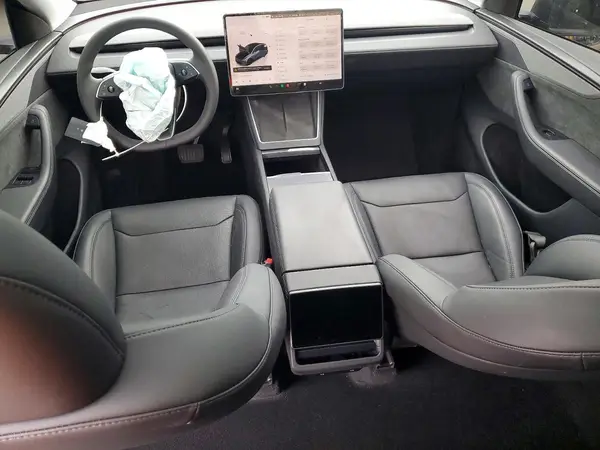 7SAYGDEDXTA488364 2026 TESLA MODEL Y - Image 8