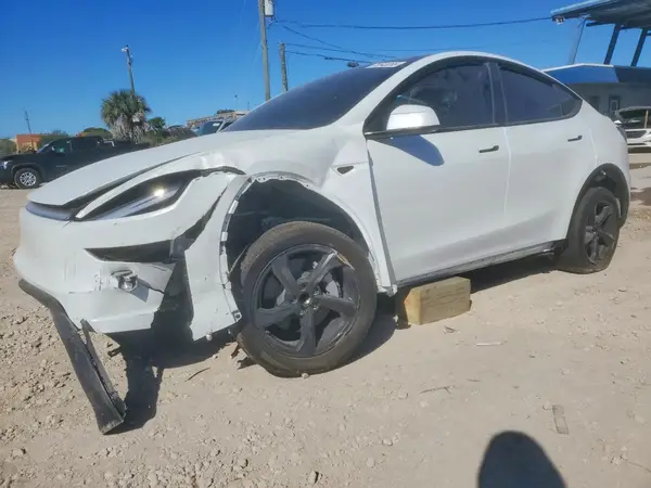 7SAYGDEDXTA500576 2026 TESLA MODEL Y - Image 1