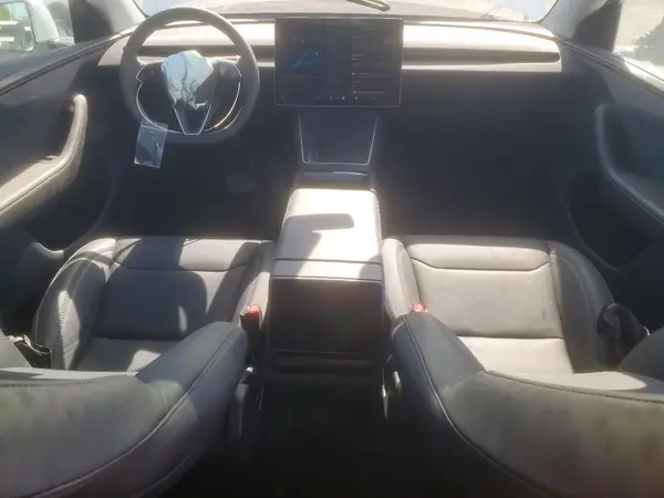 7SAYGDEDXTA500576 2026 TESLA MODEL Y - Image 8