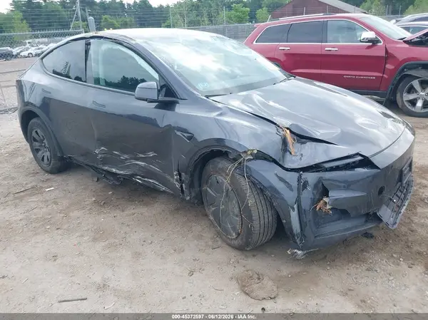 7SAYGDEDXTA590330 2026 TESLA MODEL Y - Image 1