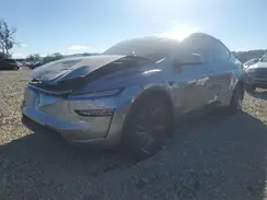 7SAYGDEDXTF388879 2026 TESLA MODEL Y