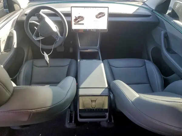 7SAYGDEDXTF388879 2026 TESLA MODEL Y - Image 8